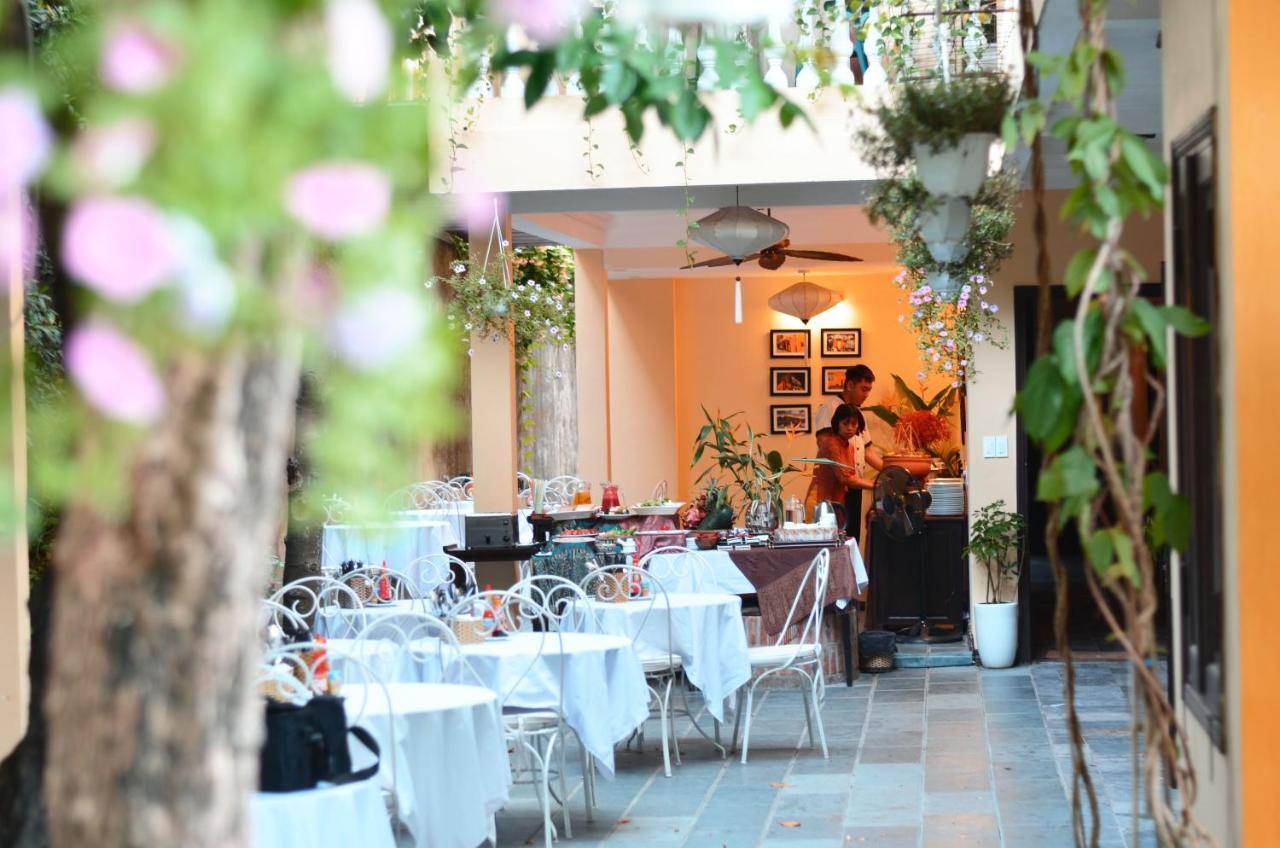 होटल Hoian 3*
